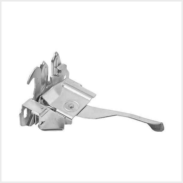 Karosseridel, hjelm l�s/beslag Mustang 1969 til 1970 (64-48590 - 44-48590 - 4448590 - M3530E)