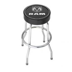 Bar/Garage stol Dodge Ram logo, sort vinyl med chrome ben - Garage Stool 004747r01