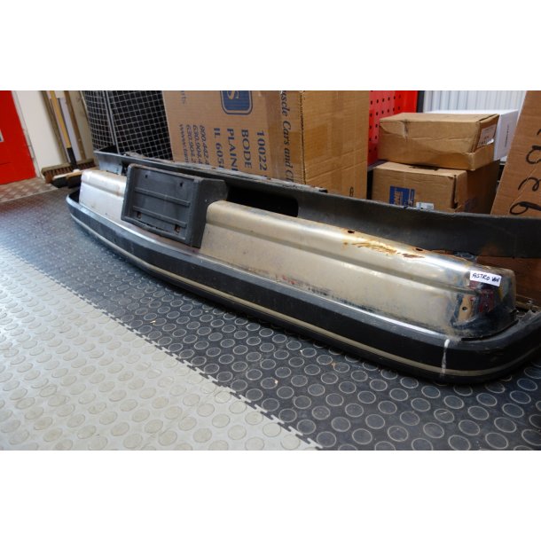 Kofanger chrome for Chevrolet Astro 1985 til 1995 (Brugt) Se mere under info, Front Bumper