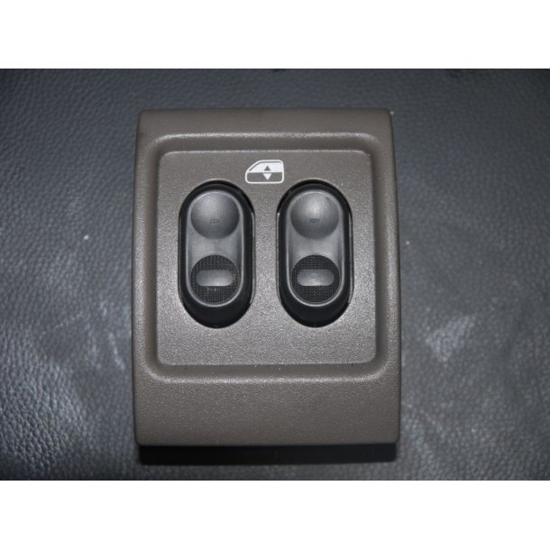 Elrudekontakt Brugt til Chrysler PT Cruiser (Mopar Chrysler OUG381L8AB) Power Window Switch