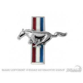 Emblem handskerum Ford Mustang 1964 til 1966 (C5ZB65060A14A - 44-38590-2)
