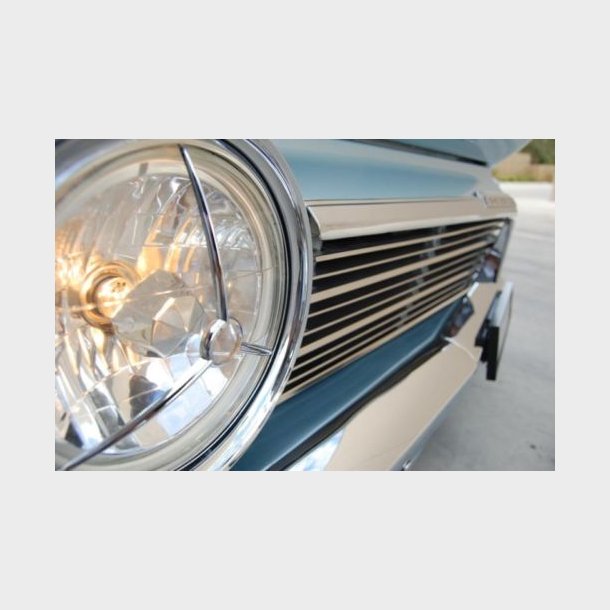 Forlygte s�t H4 klare 5-3/4" med parkering (Tri-Bar Head Light) s�t med 2 lygter