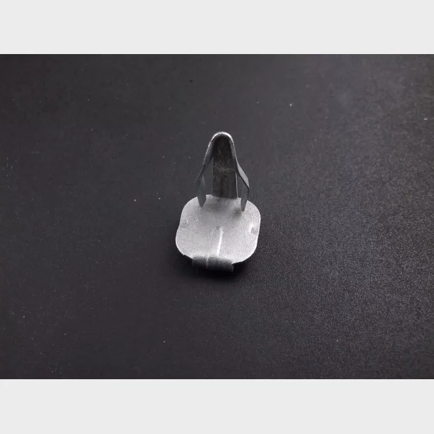 Clips for d�rbekl�dning GM Biler fra �rgang 1960 til 1983 (Fits 5/16" Hole- 3/4" Long)