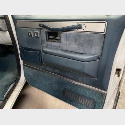 GMC C10 5,0 Pick-up fra �rgang 1984. Syn og klarg�r selv eller k�b den nysynet p� plader