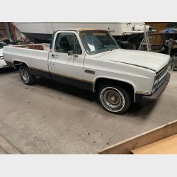 GMC C10 5,0 Pick-up fra �rgang 1984. Syn og klarg�r selv eller k�b den nysynet p� plader
