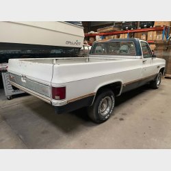 GMC C10 5,0 Pick-up fra �rgang 1984. Syn og klarg�r selv eller k�b den nysynet p� plader