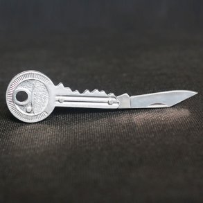 Lommekniv udformet som n�glering & passer perfekt i n�gle bundtet (KeyShaped Folding Knife 66837)