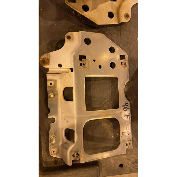 Lygte opstilling til venstre side Ford F serie 1992 til 1997 (Brugt Texas import) Headligt bracket