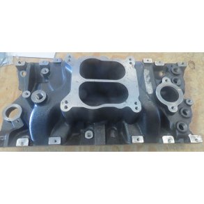 Indsugningsmanifold stbejern 12 bolt Chevrolet, Volvo Penta, Mercruiser 5,7L V8 1969 til 1995