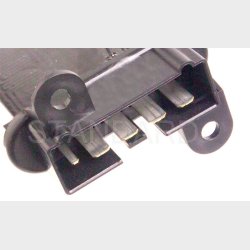 Resistor til bl�sermotor m/ 5 ben 2002 til 2007 Jeep (Standard RU352 - Dorman 973025)