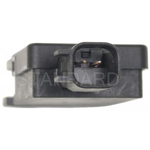 Stoplyskontakt Ford 1999 til 2006 (Standard Motor SLS309 - OE 3F2Z13480CA)