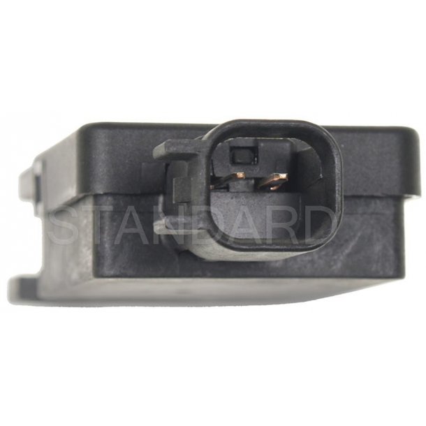 Stoplyskontakt Ford 1999 til 2006 (Standard Motor SLS309 - OE 3F2Z13480CA)