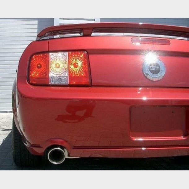 Baglygte s�t EU model m. gul blink Ford Mustang 2005 til 2009 (FO-MST-2200 - 11-A725-00-2Z)