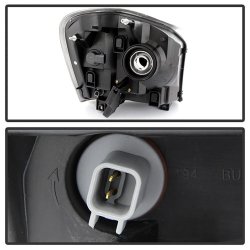 Forlygtes�t Dodge Durango 2004 til 2005 (CH2502147 - K070166R/L)